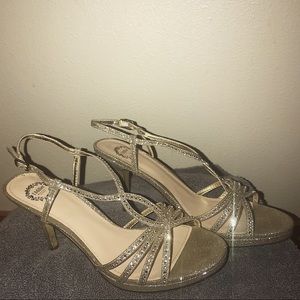 gold sparkly heels!